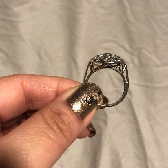 Sterling silver & cubic zirconia statement ring - Picture 3 of 5